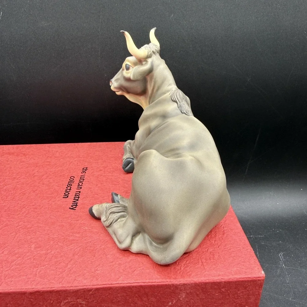 The Vatican Nativity Collection Ox Porcelain Figurine Small Hand Painted Vintage